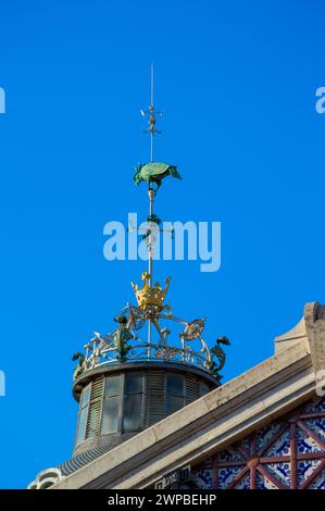 VALENCIA, ESPAGNE - 2 FÉVRIER 2024 : marché central à Valence, Espagne le 2 février 2024 Banque D'Images