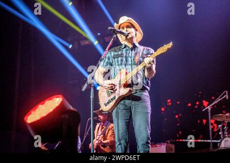 Oslo, Norvège. 06 mars 2024. Le chanteur country et compositeur américain Brad Paisley donne un concert à Oslo Spektrum à Oslo. (Crédit photo : Gonzales photo/Alamy Live News Banque D'Images