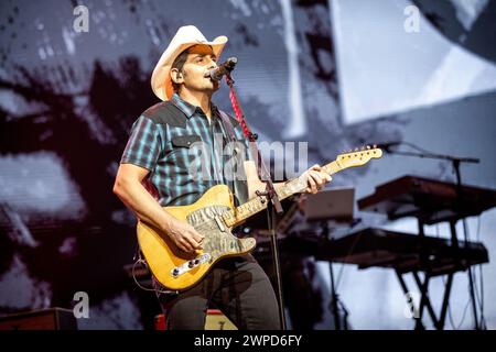 Oslo, Norvège. 06 mars 2024. Le chanteur country et compositeur américain Brad Paisley donne un concert à Oslo Spektrum à Oslo. (Crédit photo : Gonzales photo/Alamy Live News Banque D'Images