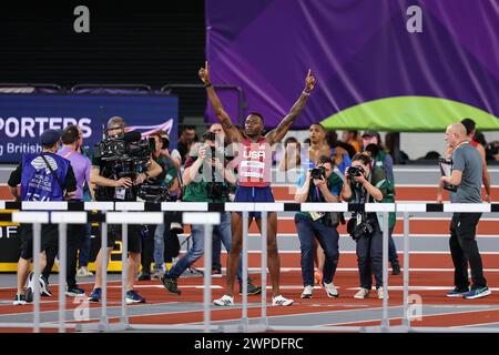 Grant Holloway (États-Unis, 60 mètres haies) remporte la médaille d’or au 60 mètres haies lors des Championnats du monde d’athlétisme 2024 à l’Emirates Arena de Glasgow (photo : Pat Isaacs | mi News) Banque D'Images