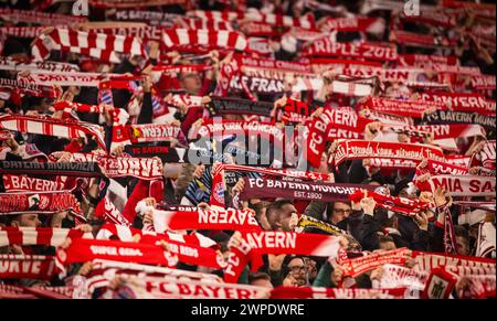 Munich Allemagne. 05 mars 2024. Bayern fans FC Bayern München - Lazio ROM 05.03.2024 Copyright (nur für journalistische Zwecke) par : Moritz Müller, Banque D'Images