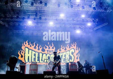 Les Hellacopters se produisent au Release Athens Festival à Plateia Nerou / Grèce, juillet 2022 Banque D'Images