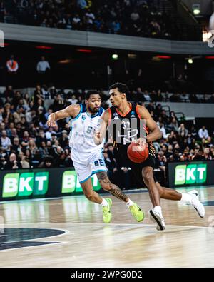 Les Lions de Londres battent Turk Telecom Ankara 100-77 pour se qualifier pour les quarts de finale de l'Eurocup BKT. 6 mars 2024 à Copperbox Arena, Londres, Royaume-Uni. Copyright caroljmoir/Alamy Banque D'Images