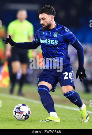 Leeds, Royaume-Uni. 05 mars 2024. Sead Haksabanovic de Stoke City lors du Leeds United FC vs Stoke City FC SKY BET EFL Championship match à Elland Road, Leeds, Angleterre, Royaume-Uni le 5 mars 2024 Credit : Every second Media/Alamy Live News Banque D'Images