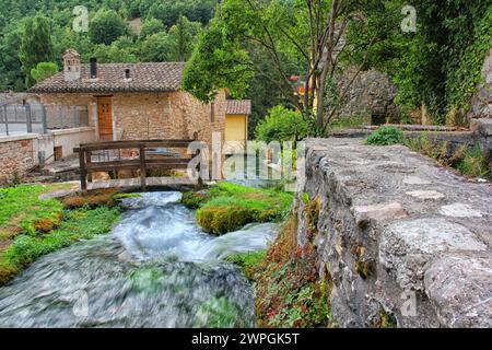 Rasiglia, un petit village de sources. Province de Pérouse, Ombrie Banque D'Images