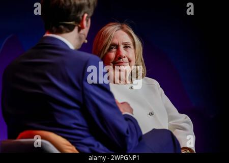 Bordeaux, France. 07 mars 2024. © PHOTOPQR/SUD OUEST/BONNAUD GUILLAUME BONNAUD ; BORDEAUX ; 07/03/2024 ; LE 7 MARS 2024/AU PALAIS 2 L'ATLANTIQUE A BORDEAUX LAC/WORLD IMPACT SUMMIT 2024/ HILLARY CLINTON DEBAT SUR LA TRANSITION ÉCOLOGIQUE/ PH GUILLAUME BONNAUD/ EXCLUSIF CRÉDIT : MAXPPP/ALAMY LIVE NEWS Banque D'Images