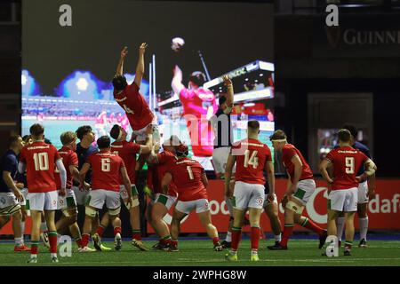 Cardiff, Royaume-Uni. 07 mars 2024. Vue générale d'une ligne de démarcation. Match du championnat U20 six Nations 2024, pays de Galles U20 vs France U20 au Cardiff Arms Park à Cardiff le jeudi 7 mars 2024. photo par Andrew Orchard/Andrew Orchard photographie sportive/ Alamy Live News crédit : Andrew Orchard photographie sportive/Alamy Live News Banque D'Images