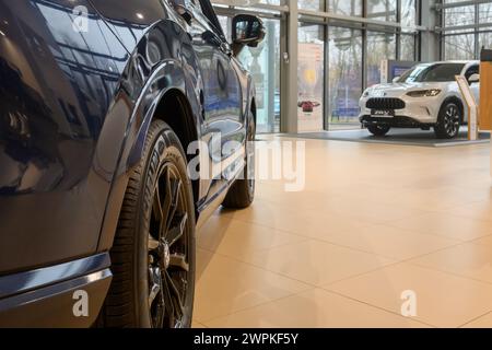 Gdansk, Pologne - 24 février 2024 : présentation des nouveaux modèles Honda dans le showroom automobile Banque D'Images