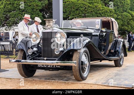 Rolls Royce Phantom II au concours of Elegance 2023, Hampton court Palace, Londres Banque D'Images