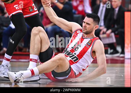 Pirée, Lombardie, Grèce. 7 mars 2024. 16 KOSTAS PAPANIKOLAOU de l'Olympiacos Piraeus joue lors de l'Euroleague, Round 28, match entre l'Olympiacos Piraeus et Virtus Segafredo Bologna au Peace & Friendship Stadium le 7 mars 2024, au Pirée, en Grèce. (Crédit image : © Stefanos Kyriazis/ZUMA Press Wire) USAGE ÉDITORIAL SEULEMENT! Non destiné à UN USAGE commercial ! Banque D'Images