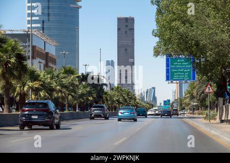 King Abdullah Fahd Road - les monuments les plus importants de Riyad Banque D'Images