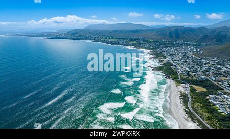 Aérien de Hermanus, Western Cape Province, Afrique du Sud, Afrique Banque D'Images