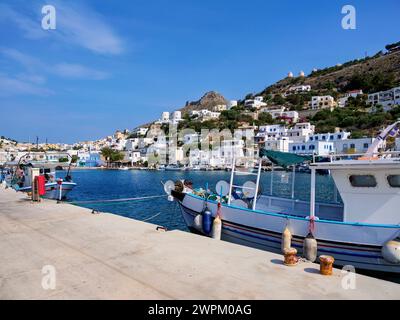 Port de pêche de Pandeli, île de Leros, Dodécanèse, îles grecques, Grèce, Europe Banque D'Images