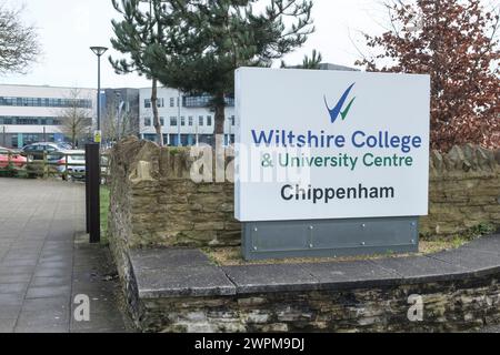 Autour de Chippenham une ville de marché du Wiltshire. Wiltshire College and University Centre Banque D'Images