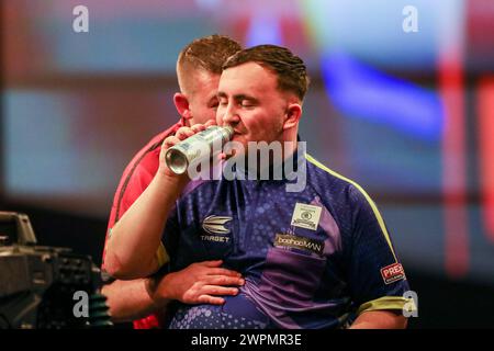 Brighton, Royaume-Uni. 07 mars 2024. Lors de la BetMGM premier League Darts 2024, nuit 6 au Brighton Centre, Brighton, Angleterre, Royaume-Uni le 7 mars 2024 Credit : Every second Media/Alamy Live News Banque D'Images