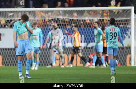 Malines, Belgique. 08 mars 2024. Nikolas Madsen de Westerlo semble abattu lors d'un match de football entre KV Mechelen et KVC Westerlo, vendredi 08 mars 2024 à Malines, le jour 29 de la saison 2023-2024 de la première division du championnat belge 'Jupiler Pro League'. BELGA PHOTO VIRGINIE LEFOUR crédit : Belga News Agency/Alamy Live News Banque D'Images