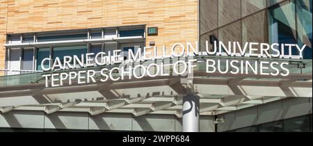 Le signe pour la David A Tepper School of Business sur le campus de l'Université Carnegie Mellon à Pittsburgh, Pennsylvanie, États-Unis Banque D'Images