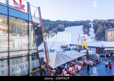 Serfaus, remontées mécaniques, pistes de ski, ski alpin, Alpes de Samnaun à Serfaus-Fiss-Ladis, Tyrol, Autriche Banque D'Images