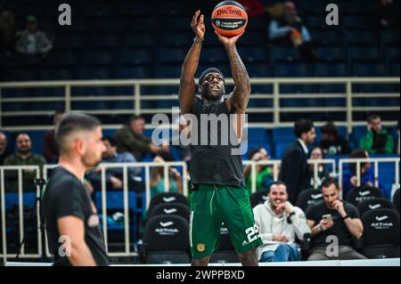 Athènes, Grèce. 08 mars 2024. 25 Kendrick Nunn du Panathinaikos Athènes joue lors de l'Euroleague, Round 28, match entre Panathinaikos Athènes et LDLC ASVEL Villeurbanne à l'Oaka Altion Arena le 8 mars 2024 à Athènes, Grèce. Crédit : Agence photo indépendante/Alamy Live News Banque D'Images