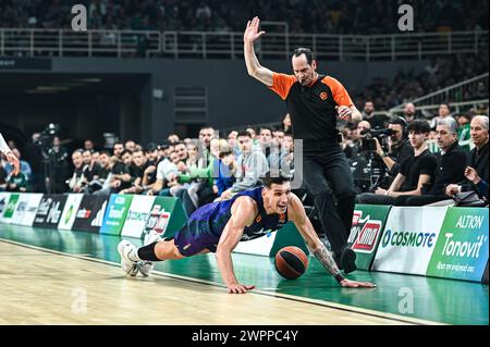 Athènes, Grèce. 08 mars 2024. 44 Konstantinos Mitoglou du Panathinaikos Athènes joue lors de l'Euroleague, Round 28, match entre le Panathinaikos Athènes et le LDLC ASVEL Villeurbanne à l'Oaka Altion Arena le 8 mars 2024, à Athènes, en Grèce. Crédit : Agence photo indépendante/Alamy Live News Banque D'Images