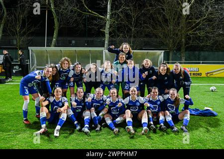 Gand, Belgique. 08 mars 2024. Team Gent photographié après un match de football féminin entre AA Gent Ladies et Club Brugge YLA le 18ème jour de la saison 2023 - 2024 de la Super League belge Lotto Womens, le vendredi 8 mars 2024 à Gent, BELGIQUE . Crédit : Sportpix/Alamy Live News Banque D'Images