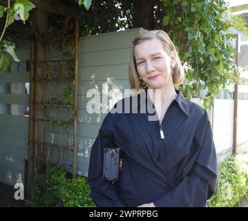 Los Angeles, États-Unis. 08 mars 2024. Sandra Hüller assiste à la réception des films allemands au restaurant Eveleigh à West Hollywood. Sandra Hüller est nominée meilleure actrice aux Oscars 2024. Crédit : Barbara Munker/dpa/Alamy Live News Banque D'Images