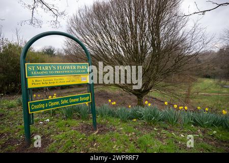 St Mary's Flower Park Prestwich. Prestwich est une ville du district métropolitain de Bury Greater Manchester, en Angleterre. Banque D'Images