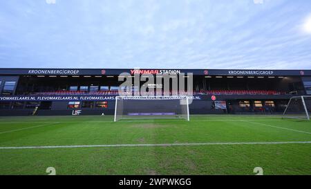 Almere, pays-Bas. 09 mars 2024. ALMERE, 09-03-2024, Yanmar Stadium, saison 2023/2024, Néerlandais Eredivisie Football. Aperçu du stade avant le match Almere City FC - FC Utrecht crédit : Pro Shots/Alamy Live News Banque D'Images