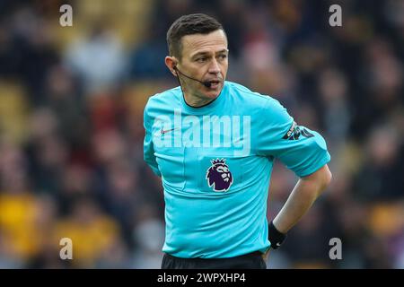 Arbitre Tony Harrington lors du match de premier League Wolverhampton Wanderers vs Fulham à Molineux, Wolverhampton, Royaume-Uni, le 9 mars 2024 (photo de Gareth Evans/News images) Banque D'Images