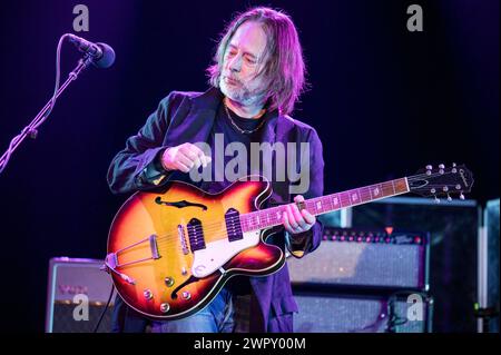 Manchester, Royaume-Uni. 09 mars 2024. Thom Yorke, Jonny Greenwood et Tom Skinner du groupe The Smile jouent au Manchester Victoria Warehouse lors de la soirée de clôture du BBC 6 Music Festival 2024. 2024-03-09 . Crédit : Gary Mather/Alamy Live News Banque D'Images