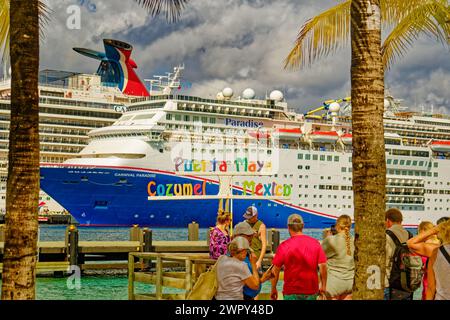 COZUMEL, MEXIQUE - 25 janvier 2024 : Cozumel est une île de la mer des Caraïbes au large de la côte est de la péninsule de Yucat n au Mexique, en face de Playa del Banque D'Images