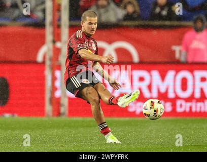 Harrison, NJ, États-Unis. 09 mars 2024. Le défenseur des Red Bulls de New York John Tolkin (47) lors du match en MLS entre le FC Dallas et les Red Bulls de New York au Red Bull Arena de Harrison, NJ Mike Langish/CSM/Alamy Live News Banque D'Images