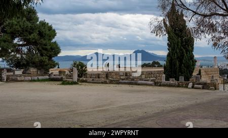 Vue du site archéologique de Carthage situé sur la colline de Byrsa, au cœur du gouvernorat de Tunis en Tunisie. Banque D'Images