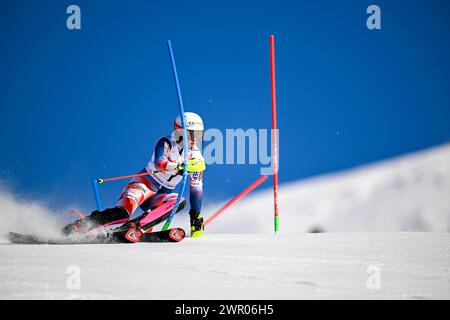 Åre, SVERIGE 20240310La croate Zrinka Ljutic en action lors de la première course de slalom féminin à la Coupe du monde de ski alpin FIS à ARE, Swed Banque D'Images