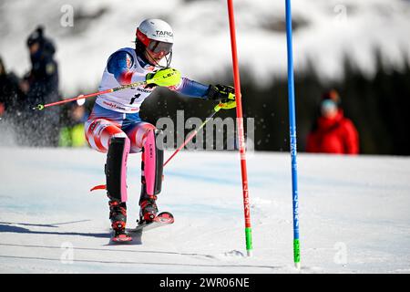 Åre, SVERIGE 20240310La croate Zrinka Ljutic en action lors de la première course de slalom féminin à la Coupe du monde de ski alpin FIS à ARE, Swed Banque D'Images