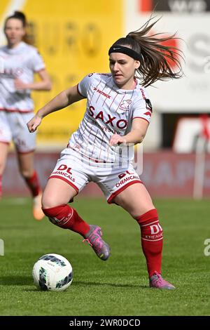 Waregem, Belgique. 09 mars 2024. Liesa Capiau (30) de Zulte Waregem photographiée lors d'un match de football féminin entre SV Zulte - Waregem et Standard Femina de Liège le 18 ème jour de la saison 2023 - 2024 de la Super League belge des femmes du Lotto, le samedi 9 mars 2024 à Waregem, BELGIQUE . Crédit : Sportpix/Alamy Live News Banque D'Images