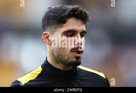 Wolverhampton, Royaume-Uni. 9 mars 2024. Pedro Neto de Wolverhampton Wanderers regarde avant le match de premier League à Molineux, Wolverhampton. Le crédit photo devrait se lire : Cameron Smith/Sportimage crédit : Sportimage Ltd/Alamy Live News Banque D'Images