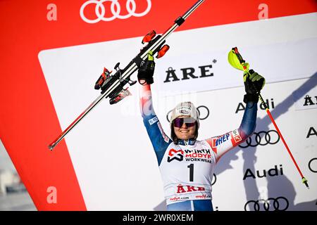 Åre, SVERIGE 20240310La croate Zrinka Ljutic après la deuxième manche de la course féminine de slalom à la Coupe du monde de ski alpin FIS à ARE, Suède, le 14 mars Banque D'Images