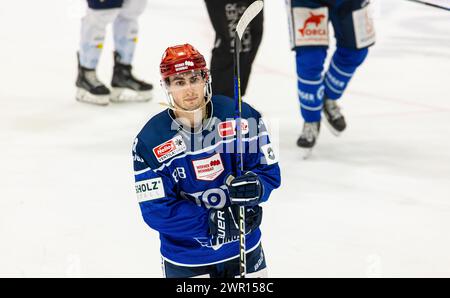 #88 Kyle Platzer, Stürmer Schwenninger Wild Wings. (Villingen-Schwenningen, Allemagne, 29.10.2023) Banque D'Images