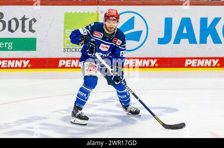 #54 Benjamin Marshall, Verteidiger Schwenninger Wild Wings. (Villingen-Schwenningen, Allemagne, 05.11.2023) Banque D'Images