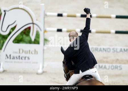 DEN BOSCH - Willem Greve (NED) sur l'autoroute TN NOP remporte le Rolex Grand Prix, Jumping International avec saut-off, au Masters néerlandais dans le Brabanthallen. PONCEUSE ANP KONING Banque D'Images