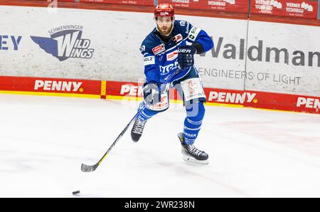 Schwenninger Wild Wings - Düsseldorf EG, Helios Arena, Penny DEL, 37. Spieltag Hauptrunde : #37 Thomas Larkin, Verteidiger Schwennninger Wild Wings mit Banque D'Images