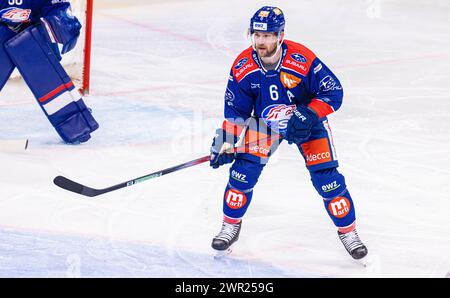 Testspiel ZSC Lions Schwenninger Wild Wings : #6 Yannick Weber, Verteidiger ZSC Lions. (Zürich, Schweiz, 19.08.2023) Banque D'Images