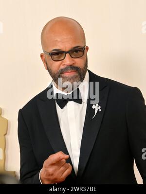Hollywood, États-Unis. 10 mars 2024. Jeffrey Wright arrive sur le tapis rouge à la 96e cérémonie annuelle des Academy Awards à Los Angeles, en Californie, le dimanche 10 mars 2024. Depuis 1929, les Oscars ont reconnu l'excellence dans les réalisations cinématographiques. Photo de Jim Ruymen/UPI crédit : UPI/Alamy Live News Banque D'Images