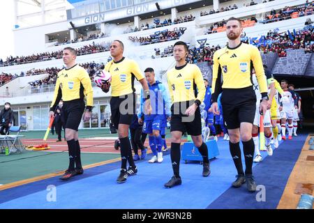 Machida Gion Stadium, Tokyo, Japon. 9 mars 2024. Arbitres, 9 MARS 2024 - Football/Football : match de Ligue J1 2024 entre FC Machida Zelvia - Kashima Antlers au stade Machida Gion, Tokyo, Japon. Crédit : Yohei Osada/AFLO SPORT/Alamy Live News Banque D'Images