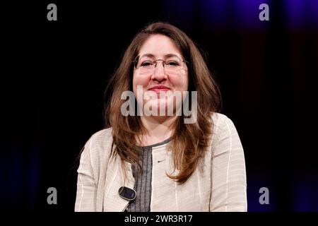 Schriftstellerin Deborah Feldman BEI der Litcologne-Veranstaltung was bedeutet Jüdischsein heute mit Deborah Feldman im WDR-Funkhaus. Köln, 10.03.2024 NRW Deutschland *** écrivaine Deborah Feldman à l'événement Litcologne qu'est-ce que ça veut dire d'être juif aujourd'hui avec Deborah Feldman à la WDR Funkhaus Cologne, 10 03 2024 NRW Allemagne Copyright : xChristophxHardtx Banque D'Images