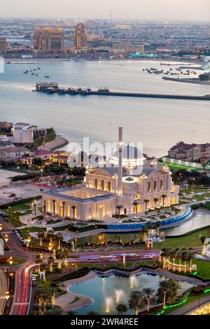 La mosquée Hamad bin Jassim nouvellement ouverte | L'île des perles Banque D'Images