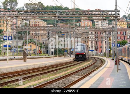 Gare de la Spezia, une ville dans la partie sud de la région Ligurie en Italie Banque D'Images