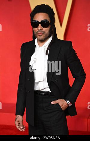 Los Angeles, États-Unis. 10 mars 2024. Lenny Kravitz arrivant à la Vanity Fair Oscar Party, Wallis Annenberg Center for the Performing Arts Crédit : Doug Peters/EMPICS/Alamy Live News Banque D'Images