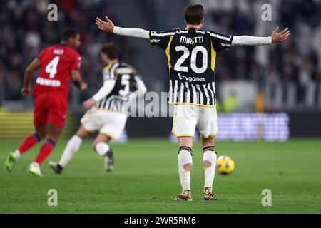 Turin, Italie. 10 mars 2024. Fabio Miretti de la Juventus FC fait des gestes pendant le match de Serie A entre la Juventus FC et Atalanta BC. Le match se termine par une cravate 2-2. Crédit : Marco Canoniero/Alamy Live News Banque D'Images